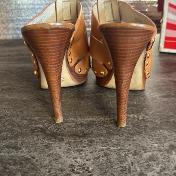 Michael Kors Somerly Heeled Mules. Size 7M - Picture 8 of 9